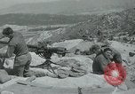 Standbild Sherman Tank Korea, 1951, aus Sekunde 44 historischem Filmmaterial Videoclip 65675032642