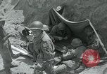 Standbild Sherman Tank Korea, 1951, aus Sekunde 53 historischem Filmmaterial Videoclip 65675032642