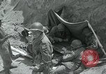 Standbild Sherman Tank Korea, 1951, aus Sekunde 55 historischem Filmmaterial Videoclip 65675032642