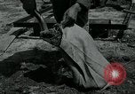 Standbild 155 mm Howitzer Seoul Korea, 1951, aus Sekunde 3 historischem Filmmaterial Videoclip 65675032645