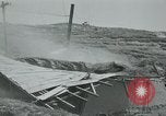 Standbild Sherman Tank Seoul Korea, 1951, aus Sekunde 10 historischem Filmmaterial Videoclip 65675032646
