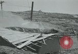 Standbild Sherman Tank Seoul Korea, 1951, aus Sekunde 11 historischem Filmmaterial Videoclip 65675032646