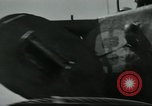 Standbild Sherman Tank Seoul Korea, 1951, aus Sekunde 26 historischem Filmmaterial Videoclip 65675032646