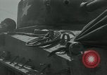 Standbild Sherman Tank Seoul Korea, 1951, aus Sekunde 29 historischem Filmmaterial Videoclip 65675032646