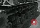 Standbild Sherman Tank Seoul Korea, 1951, aus Sekunde 38 historischem Filmmaterial Videoclip 65675032646