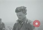 Standbild Sherman Tank Seoul Korea, 1951, aus Sekunde 61 historischem Filmmaterial Videoclip 65675032646