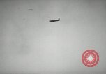 Standbild Bombenangriffe Chosin Reservoir Korea, 1950, aus Sekunde 10 historischem Filmmaterial Videoclip 65675032650
