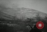Standbild Bombenangriffe Chosin Reservoir Korea, 1950, aus Sekunde 27 historischem Filmmaterial Videoclip 65675032650