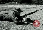 Standbild AR-15 Gewehr Florida USA, 1963, aus Sekunde 17 historischem Filmmaterial Videoclip 65675032651