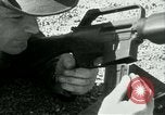 Standbild AR-15 Gewehr Florida USA, 1963, aus Sekunde 18 historischem Filmmaterial Videoclip 65675032651
