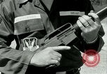 Standbild AR-15 Gewehr Florida USA, 1963, aus Sekunde 57 historischem Filmmaterial Videoclip 65675032651