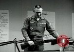 Standbild M-16 Gewehr United States USA, 1967, aus Sekunde 19 historischem Filmmaterial Videoclip 65675032653
