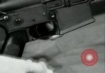 Standbild M-16 Gewehr United States USA, 1967, aus Sekunde 59 historischem Filmmaterial Videoclip 65675032653
