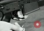 Standbild M-16 Gewehr United States USA, 1967, aus Sekunde 62 historischem Filmmaterial Videoclip 65675032653