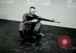 Standbild M-16 Gewehr United States USA, 1967, aus Sekunde 34 historischem Filmmaterial Videoclip 65675032655