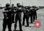 Standbild M-16 Gewehr United States USA, 1967, aus Sekunde 35 historischem Filmmaterial Videoclip 65675032656