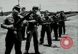 Standbild M-16 Gewehr United States USA, 1967, aus Sekunde 40 historischem Filmmaterial Videoclip 65675032656