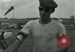 Standbild Caribou Flugzeug Vietnam, 1962, aus Sekunde 56 historischem Filmmaterial Videoclip 65675032661