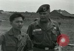 Standbild thatch Hütte Vietnam, 1962, aus Sekunde 60 historischem Filmmaterial Videoclip 65675032664