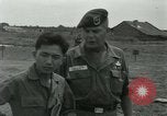 Standbild thatch Hütte Vietnam, 1962, aus Sekunde 62 historischem Filmmaterial Videoclip 65675032664