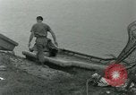 Standbild assault Boot Vietnam, 1962, aus Sekunde 12 historischem Filmmaterial Videoclip 65675032665