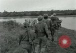 Standbild assault Boot Vietnam, 1962, aus Sekunde 48 historischem Filmmaterial Videoclip 65675032665