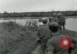 Standbild assault Boot Vietnam, 1962, aus Sekunde 51 historischem Filmmaterial Videoclip 65675032665