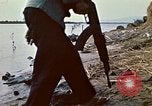 Standbild Vietcong Vietnam, 1970, aus Sekunde 26 historischem Filmmaterial Videoclip 65675032670