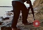 Standbild Vietcong Vietnam, 1970, aus Sekunde 27 historischem Filmmaterial Videoclip 65675032670
