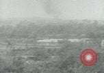 Immagine di Il Viet Cong impostazione di mitragliatrice e immettendo le gallerie nella giungla Il Vietnam, 1965, secondo 42 filmato di repertorio 65675032691