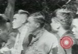 Immagine di Il Viet Cong incontro politico alla base nella giungla Il Vietnam, 1965, secondo 9 filmato di repertorio 65675032693