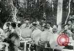 Immagine di Il Viet Cong incontro politico alla base nella giungla Il Vietnam, 1965, secondo 18 filmato di repertorio 65675032693