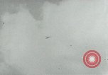 Immagine di Il Viet Cong incontro politico alla base nella giungla Il Vietnam, 1965, secondo 51 filmato di repertorio 65675032693
