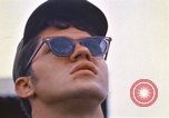 Immagine di 1° aria divisione di cavalleria sostituzioni guardando demonstratio in elicottero Il Vietnam, 1971, secondo 31 filmato di repertorio 65675032698