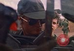 Immagine di 1° aria divisione di cavalleria Il Vietnam, 1971, secondo 59 filmato di repertorio 65675032699