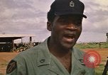 Immagine di 1° aria divisione di cavalleria Il Vietnam, 1971, secondo 16 filmato di repertorio 65675032700