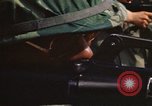 Immagine di 1° aria divisione di cavalleria Il Vietnam, 1971, secondo 13 filmato di repertorio 65675032701