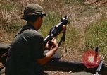 Immagine di 1° aria divisione di cavalleria Il Vietnam, 1971, secondo 54 filmato di repertorio 65675032701