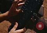Immagine di 1° aria divisione di cavalleria Il Vietnam, 1971, secondo 55 filmato di repertorio 65675032701
