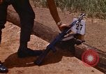 Immagine di 1° aria divisione di cavalleria Il Vietnam, 1971, secondo 13 filmato di repertorio 65675032702