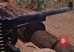 Immagine di 1° aria divisione di cavalleria Il Vietnam, 1971, secondo 48 filmato di repertorio 65675032702