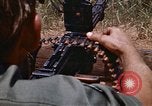 Immagine di 1° aria divisione di cavalleria Il Vietnam, 1971, secondo 54 filmato di repertorio 65675032702
