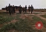 Immagine di 1° aria divisione di cavalleria Il Vietnam, 1971, secondo 10 filmato di repertorio 65675032703