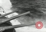 Standbild Untergang der Bismarck Saint-Nazaire Frankreich, 1941, aus Sekunde 44 historischem Filmmaterial Videoclip 65675032706