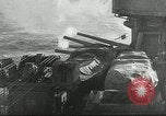 Standbild Untergang der Bismarck Saint-Nazaire Frankreich, 1941, aus Sekunde 45 historischem Filmmaterial Videoclip 65675032706