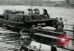 Standbild Untergang der Bismarck Saint-Nazaire Frankreich, 1941, aus Sekunde 56 historischem Filmmaterial Videoclip 65675032706