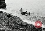 Immagine di Allied vittime dopo Dieppe Raid Francia, 1942, secondo 26 filmato di repertorio 65675032713