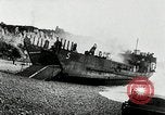 Immagine di Allied vittime dopo Dieppe Raid Francia, 1942, secondo 34 filmato di repertorio 65675032713