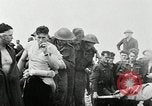Immagine di I prigionieri di guerra alleati di Dieppe Raid Francia, 1942, secondo 12 filmato di repertorio 65675032714