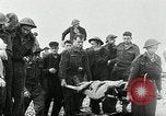 Immagine di I prigionieri di guerra alleati di Dieppe Raid Francia, 1942, secondo 13 filmato di repertorio 65675032714